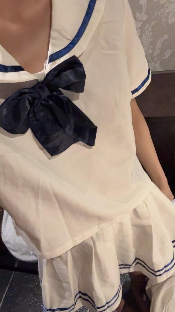 にこ